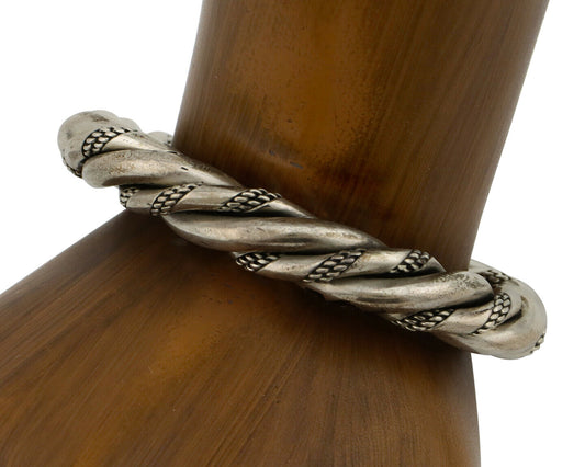 Navajo Handmade Bracelet .925 SOLID Silver Artist Signed D Circa 1980's