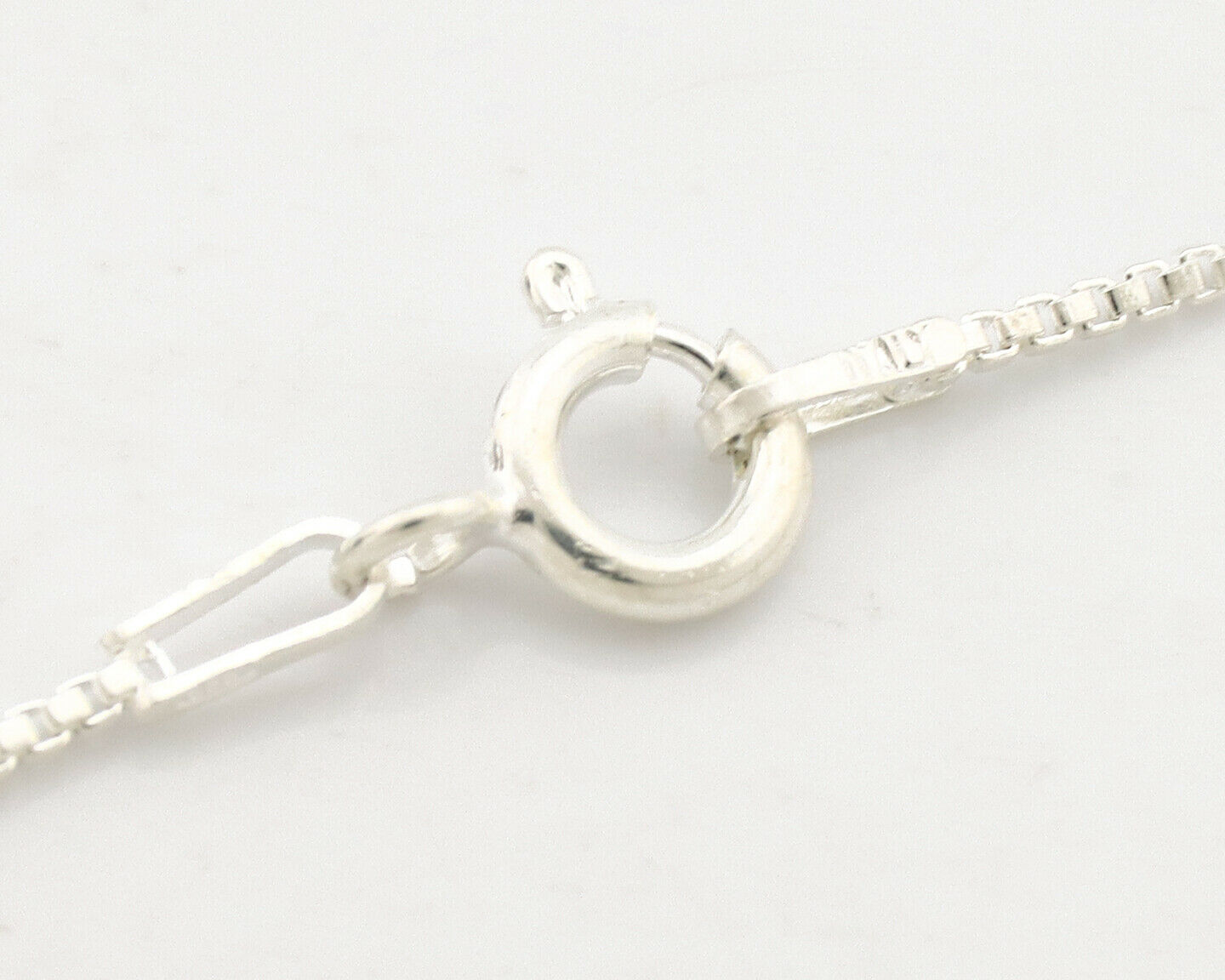 Navajo Necklace .925 Silver Green Variscite Signed Sun C.80's