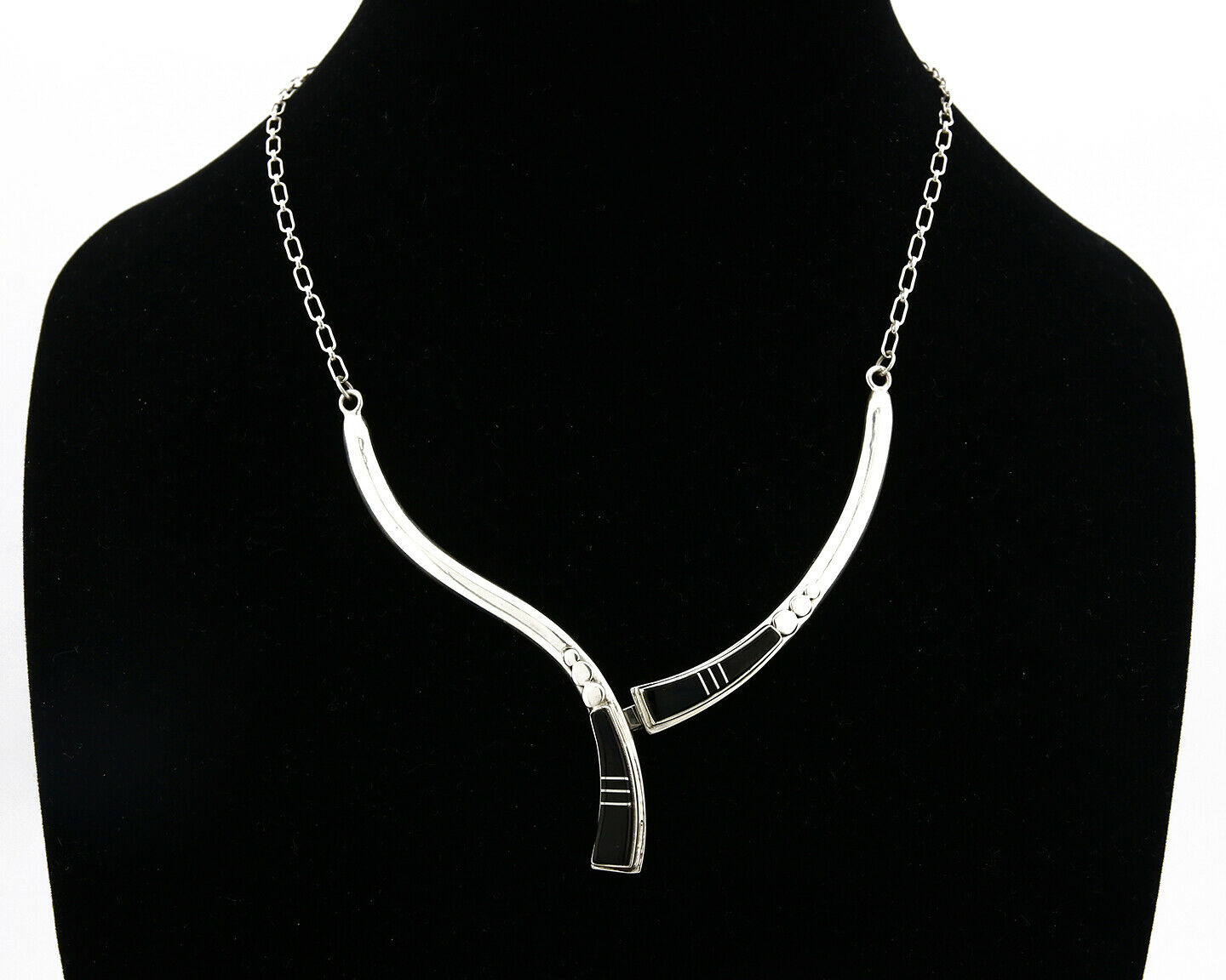 Women's Navajo Necklace .925 Silver Black Onyx Inlay C.80's