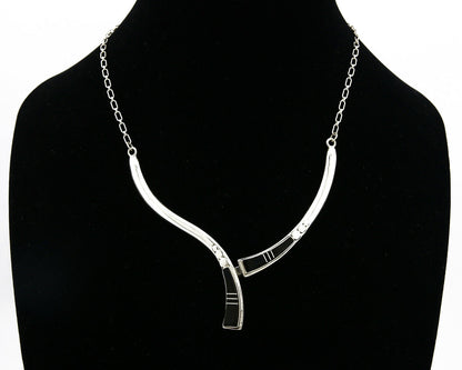 Women's Navajo Necklace .925 Silver Black Onyx Inlay C.80's