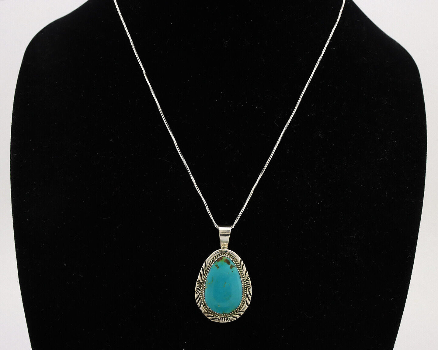 Navajo Necklace .925 Silver Kingman Turquoise Native American Signed C.1980's