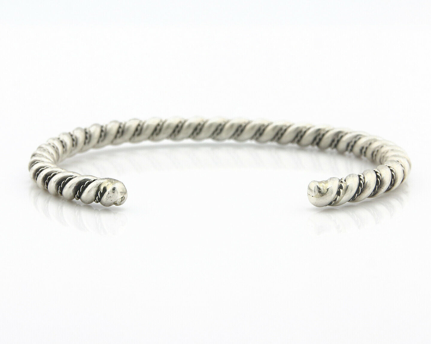 Navajo Bracelet .925 SOLID Silver Handmade Artist Tahe Circa Late 1980's