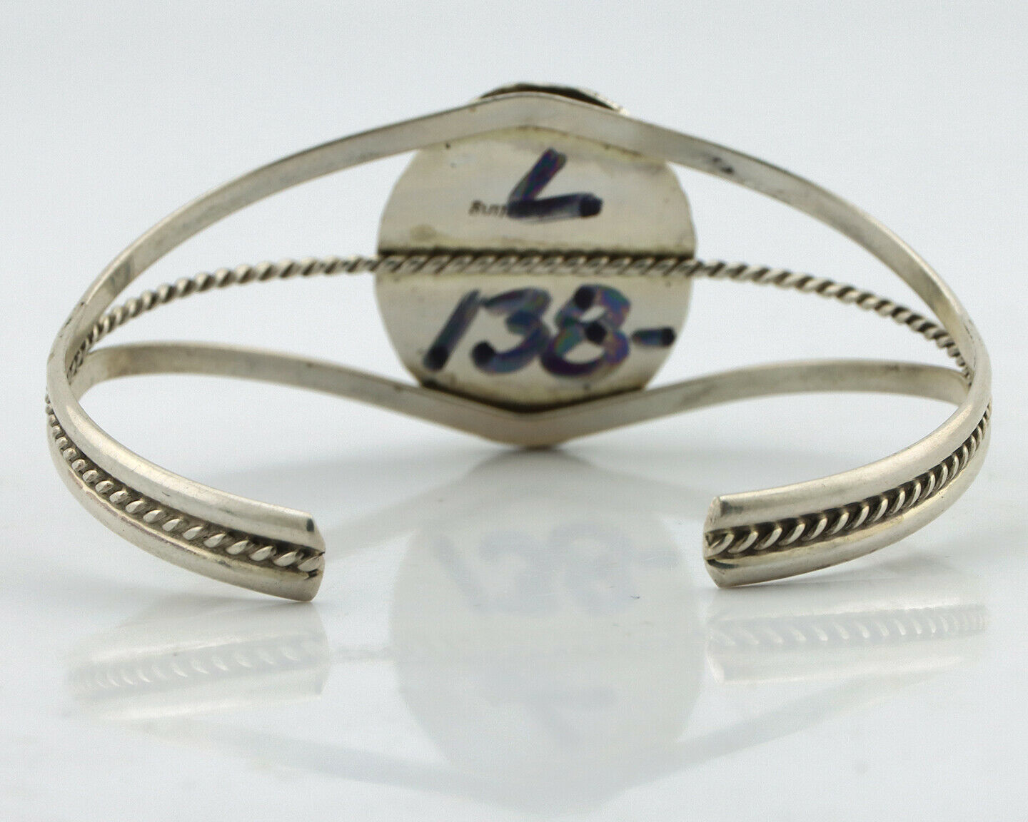 Navajo Bracelet .925 Silver White Sea Shell Native American Artist C.90's