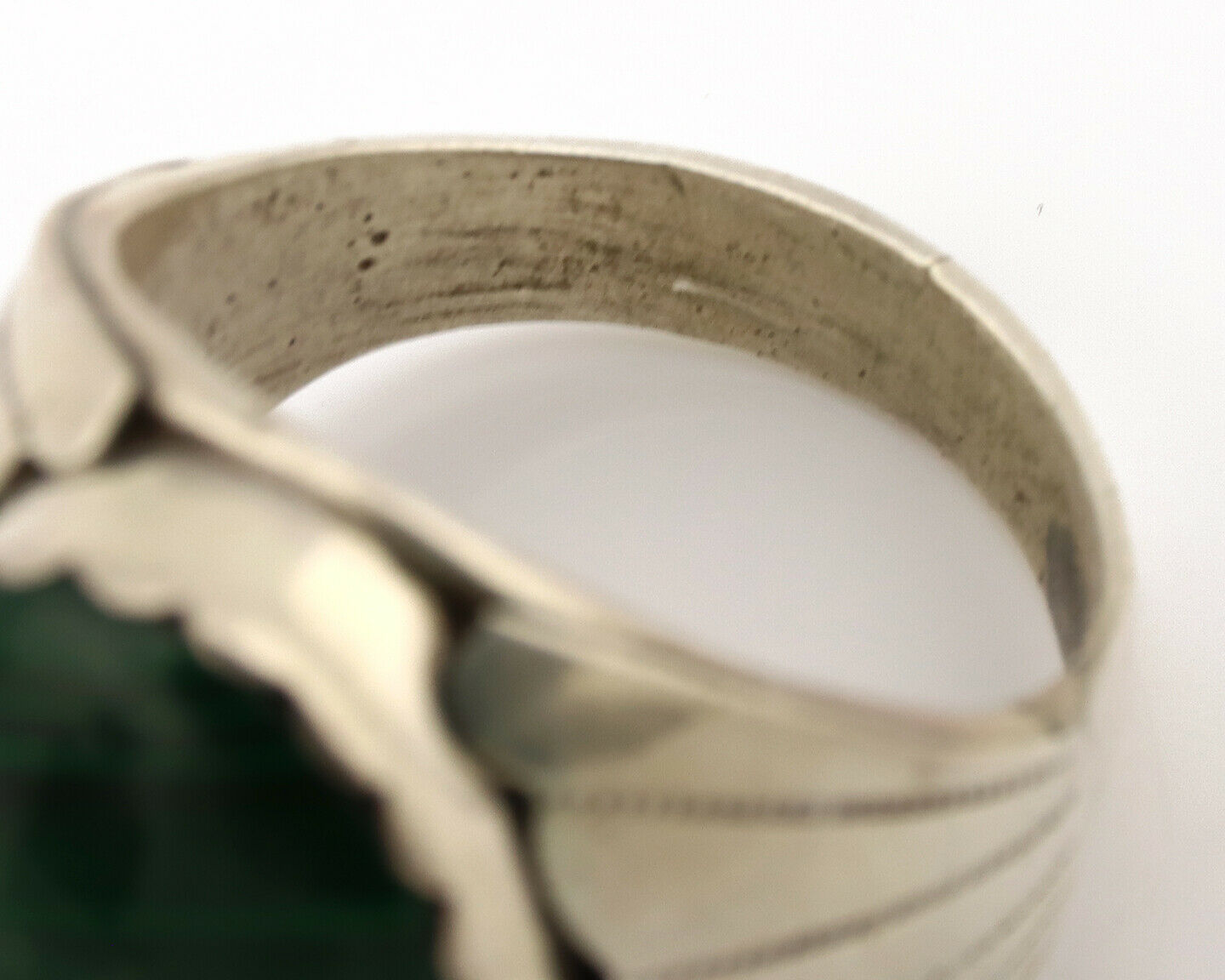 Navajo Ring .925 Silver Natural Green Malachite Artist Signed DL C.1980's