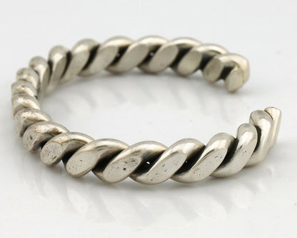 Navajo Handmade Bracelet .925 SOLID Silver Native American Artist Circa 1980's